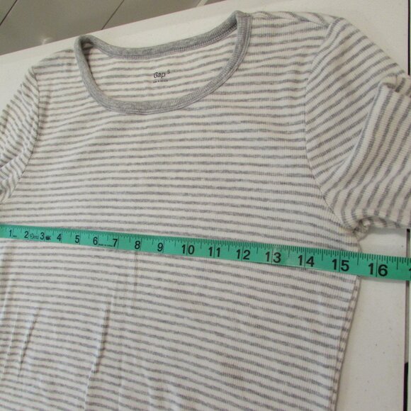 Gap Gray/White Striped Cotton StretchThermal Tee Small - Picture 13 of 16